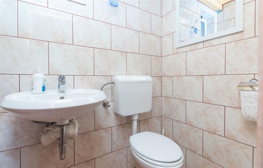 House K1, for 8 persons