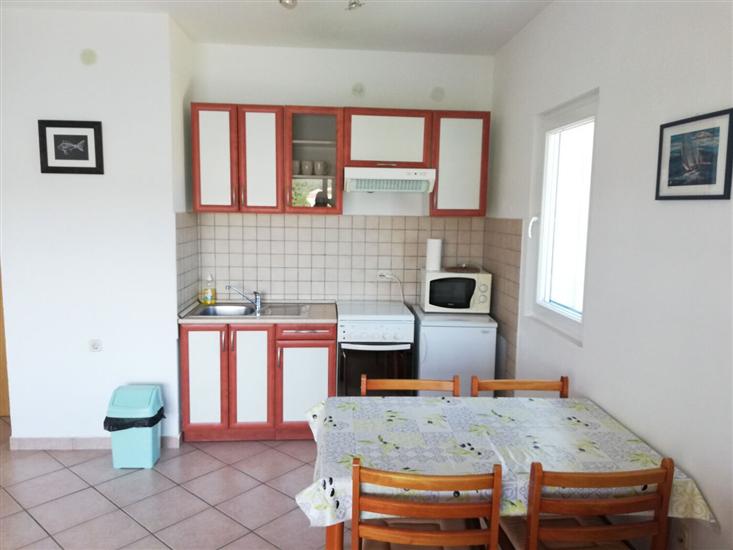 Apartment A2, for 5 persons