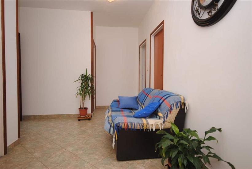 Apartment A1, for 6 persons