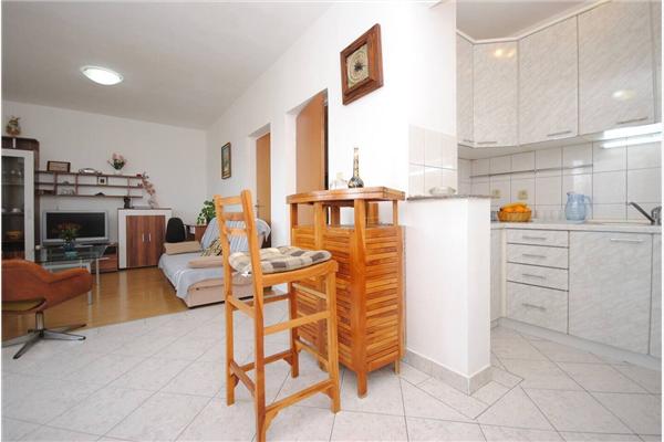 Apartment A1, for 6 persons