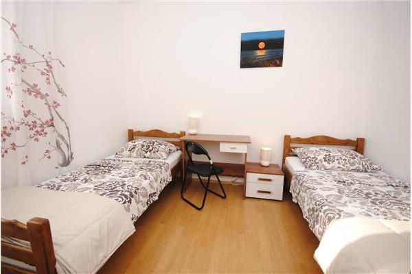 Apartment A1, for 6 persons