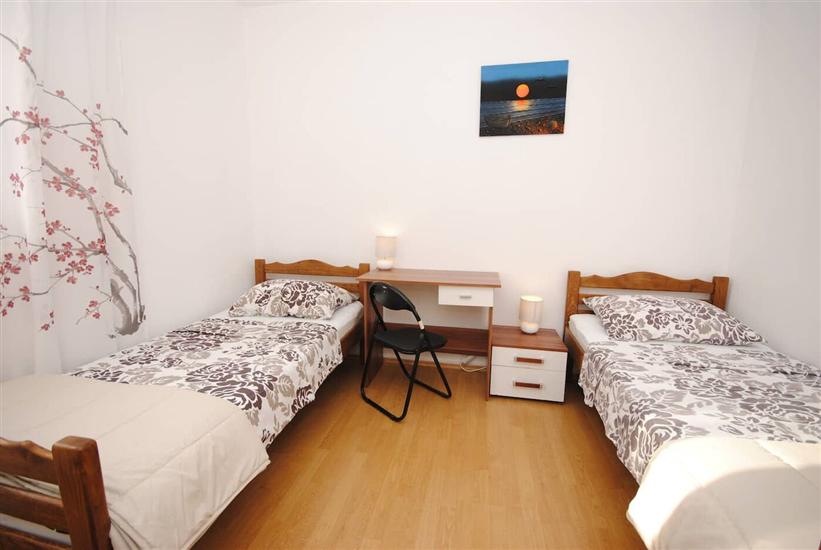 Apartment A1, for 6 persons