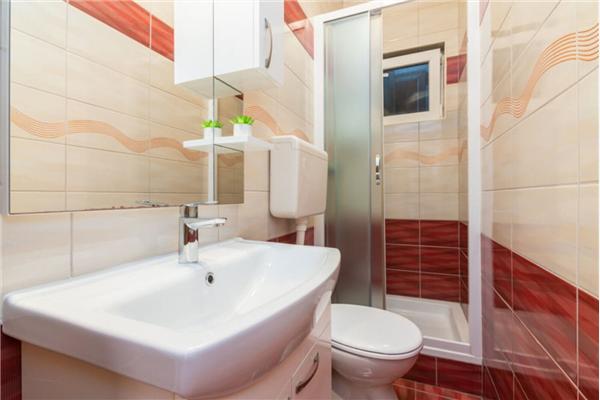 Apartment A1, for 6 persons