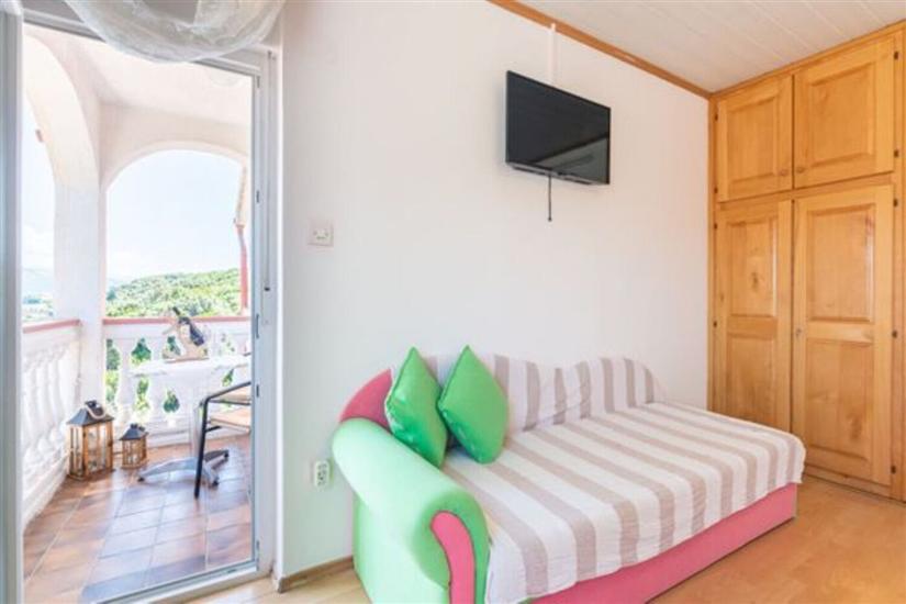 Apartment A2, for 3 persons