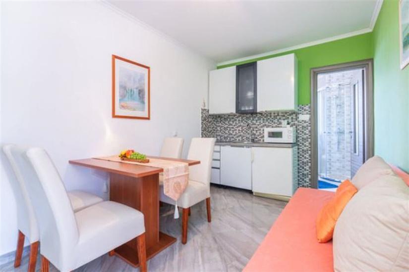 Apartment A4, for 4 persons