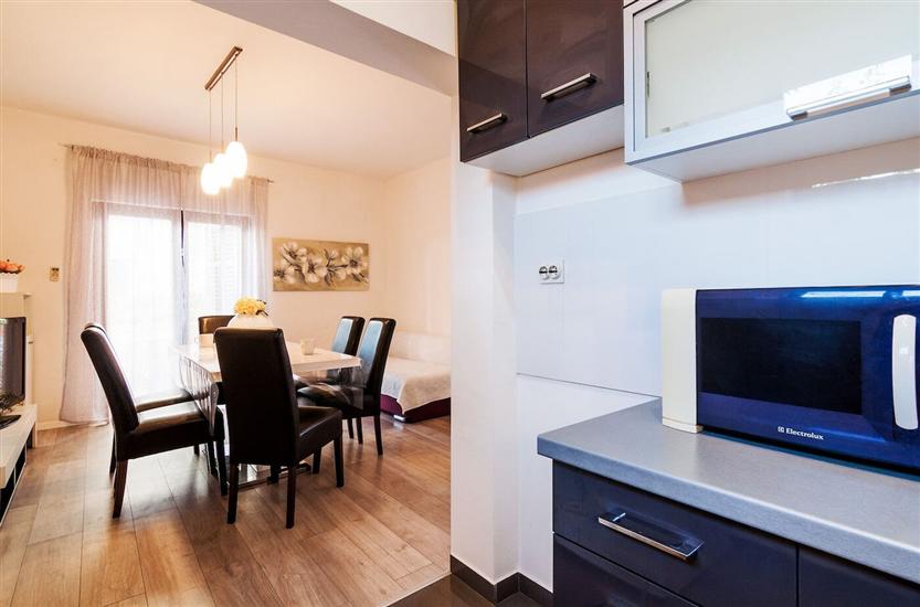 Apartment A3, for 5 persons