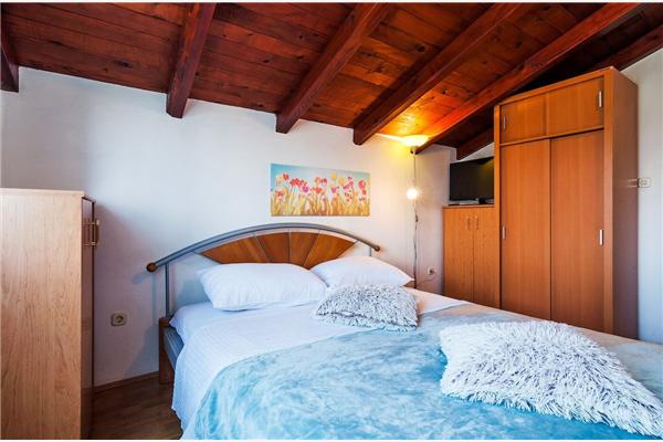 Apartment A5, for 4 persons