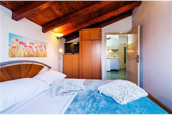 Apartment A5, for 4 persons