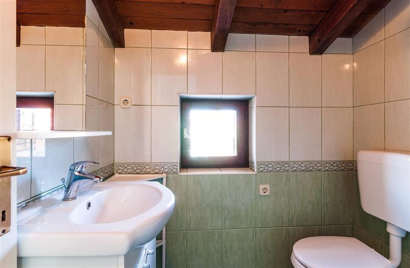 Apartment A5, for 4 persons