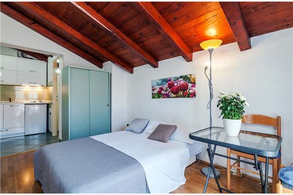 Apartment A6, for 2 persons