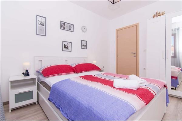 Apartment A1, for 6 persons