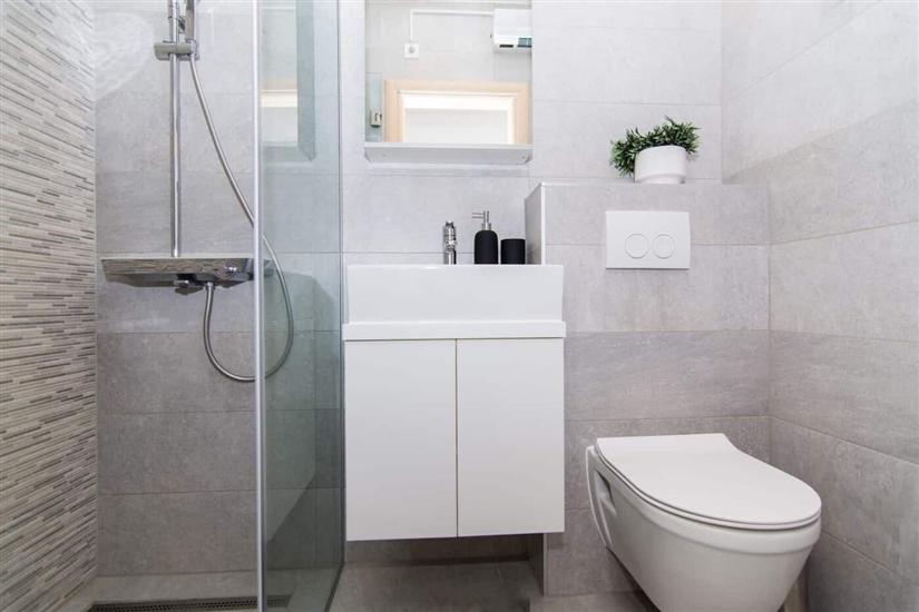 Apartment A1, for 6 persons