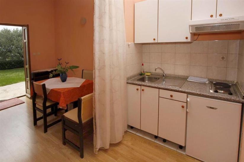 Apartment A2, for 3 persons