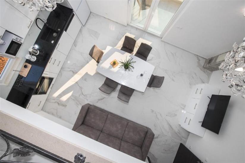 Apartment A3, for 5 persons