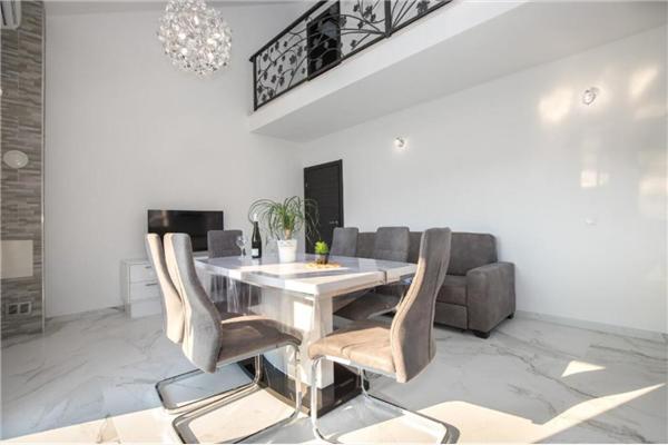 Apartment A3, for 5 persons