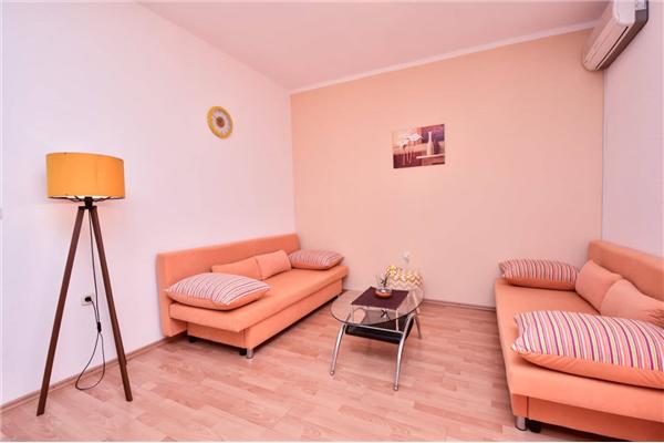 Apartment A1, for 4 persons