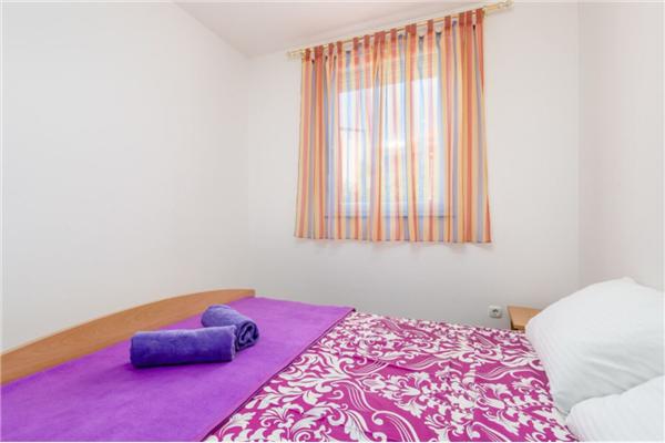 Apartment A1, for 5 persons