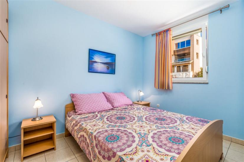 Apartment A2, for 5 persons