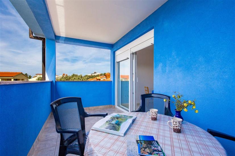 Apartment A3, for 5 persons