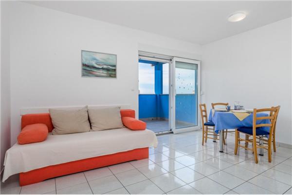 Apartment A3, for 5 persons