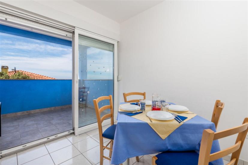 Apartment A3, for 5 persons