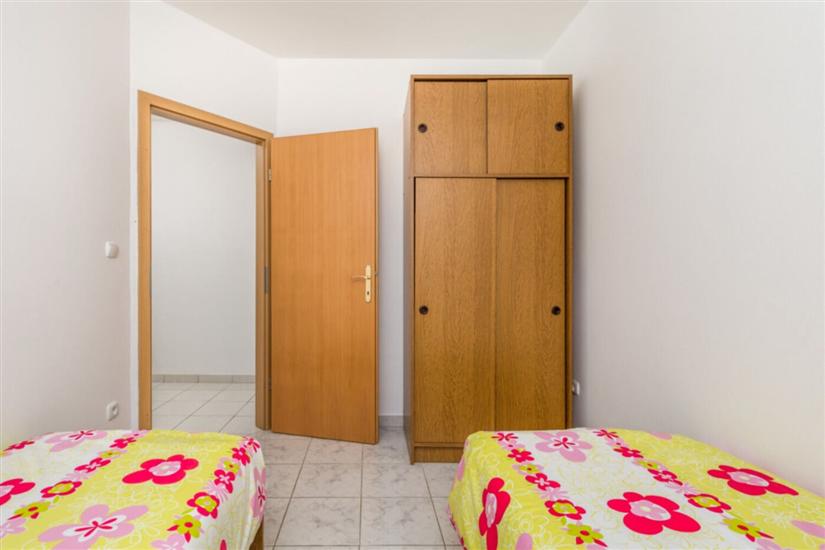 Apartment A3, for 5 persons