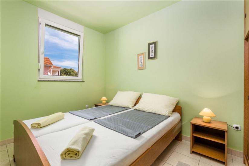 Apartment A4, for 5 persons