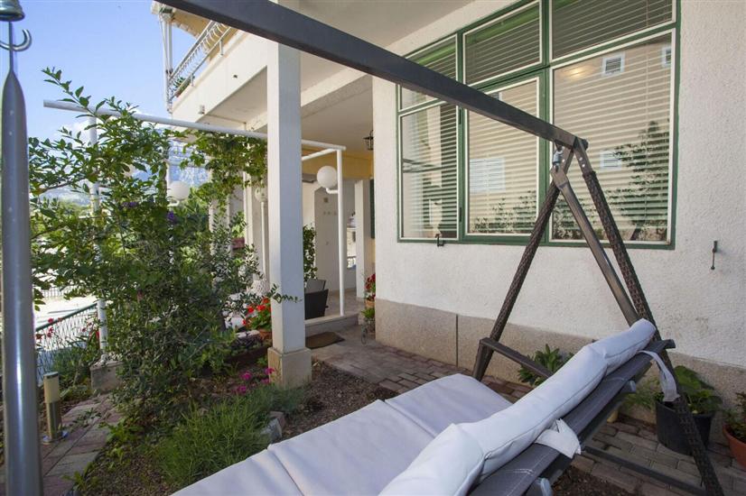 Apartment A1, for 6 persons