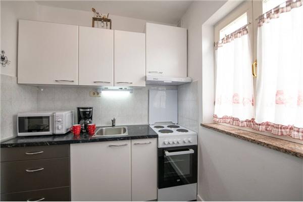 Apartment A1, for 3 persons