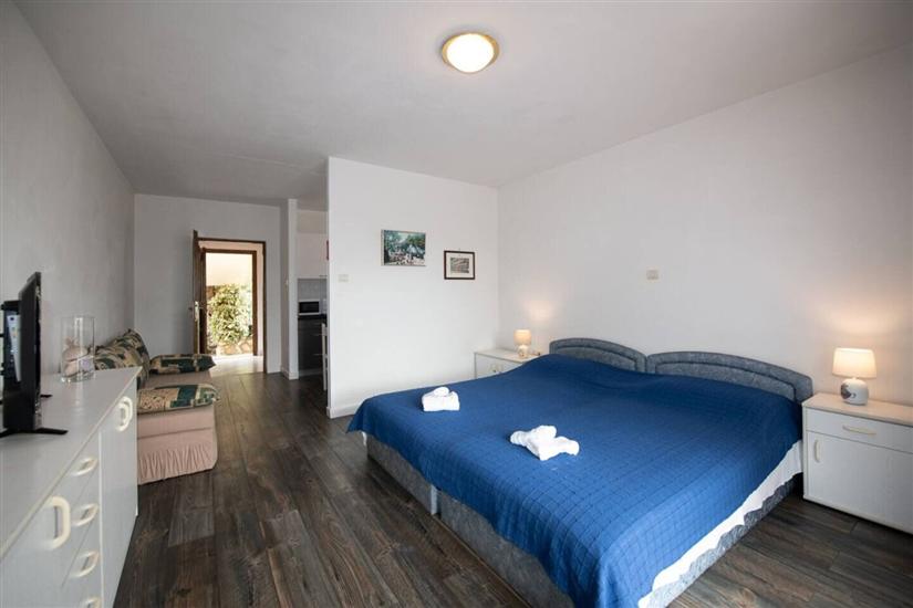 Apartment A1, for 3 persons