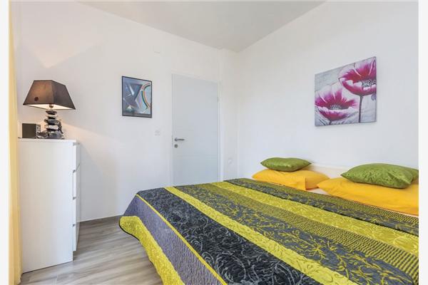 Apartment A1, for 6 persons