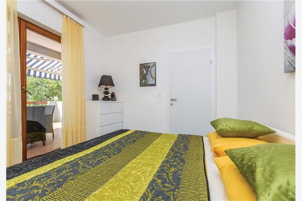 Apartment A1, for 6 persons