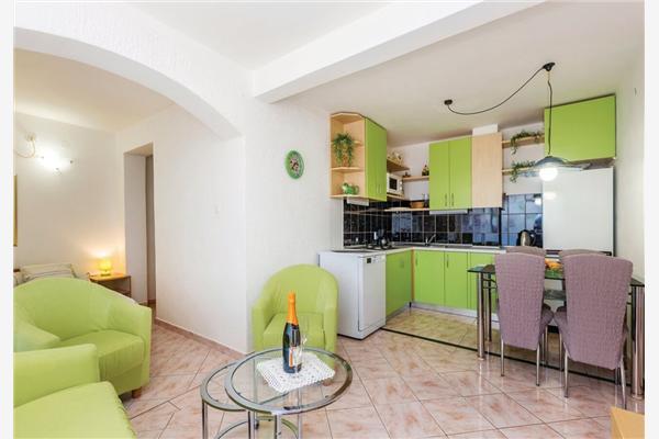 Apartment A2, for 4 persons