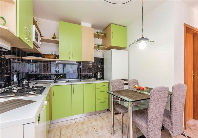 Apartment A2, for 4 persons