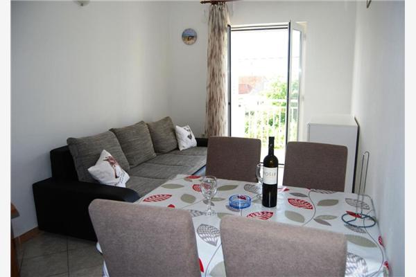 Apartment A1, for 4 persons