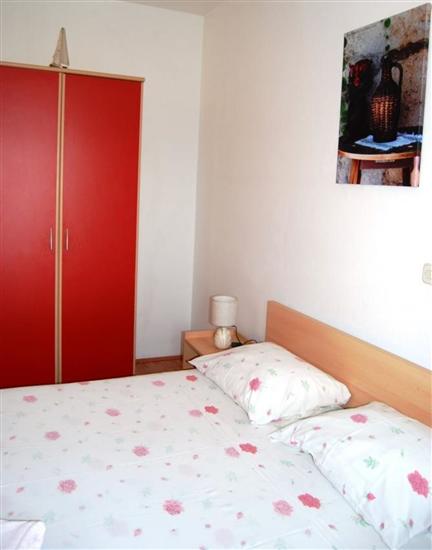 Apartment A2, for 3 persons