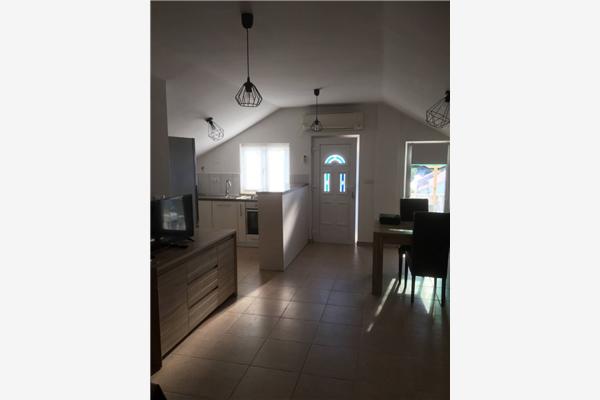 Apartment A3, for 5 persons