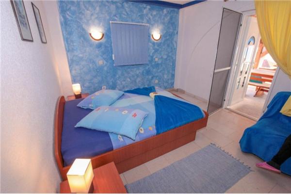 Apartment A1, for 3 persons
