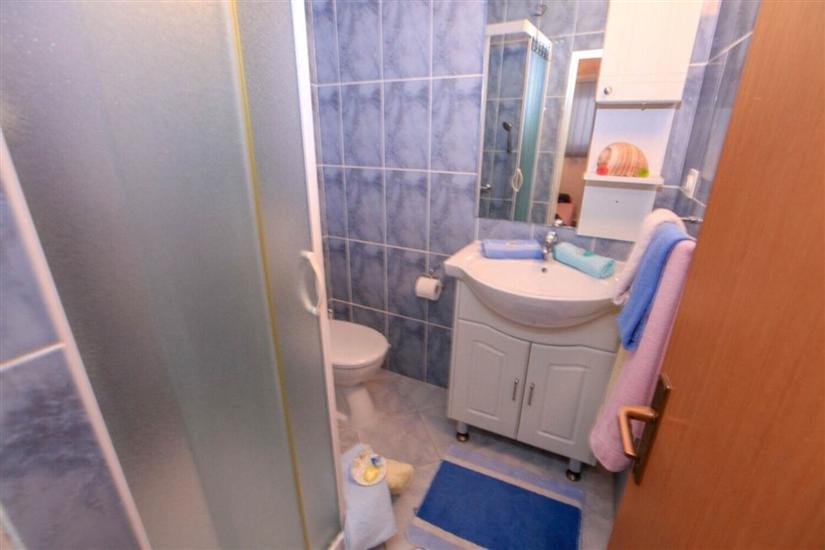 Apartment A4, for 4 persons