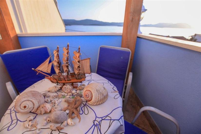 Apartment A6, for 4 persons