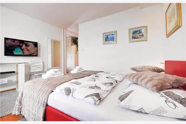 Apartment A1, for 3 persons