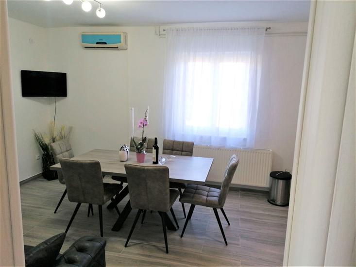 Apartment A1, for 7 persons