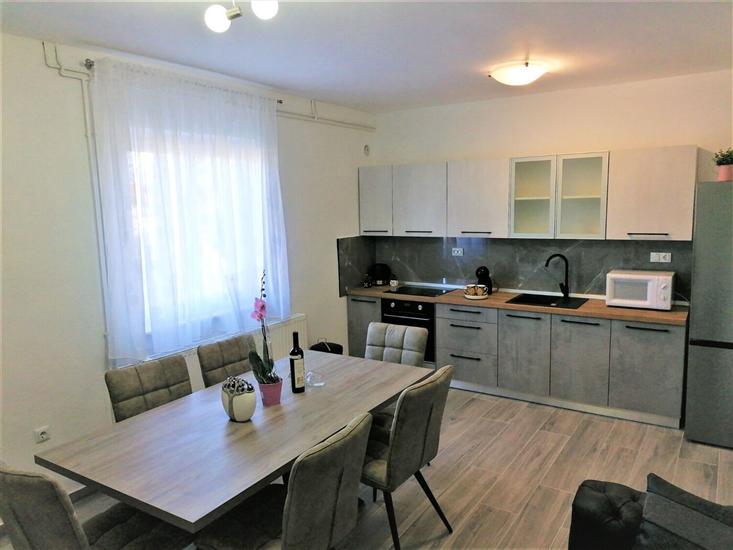 Apartment A1, for 7 persons