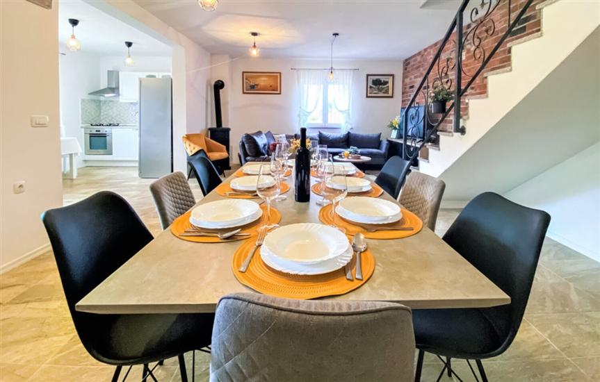 House K1, for 8 persons