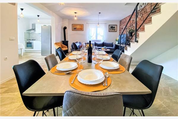 House K1, for 8 persons