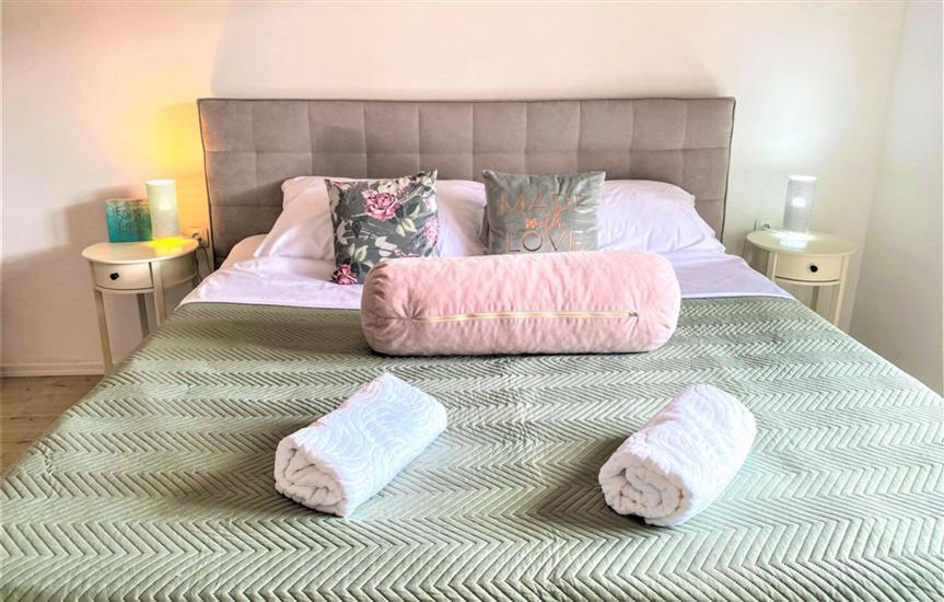 House K1, for 8 persons