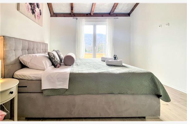 House K1, for 8 persons