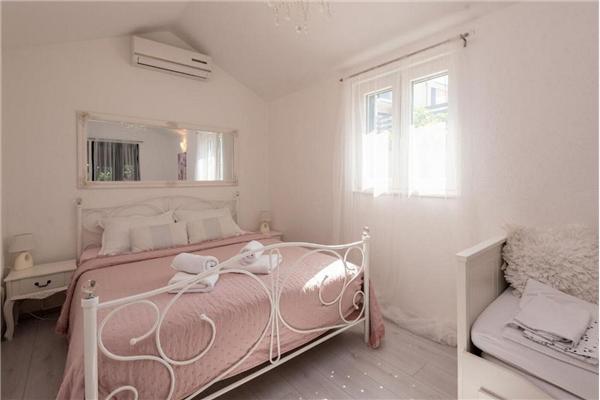 House K1, for 4 persons