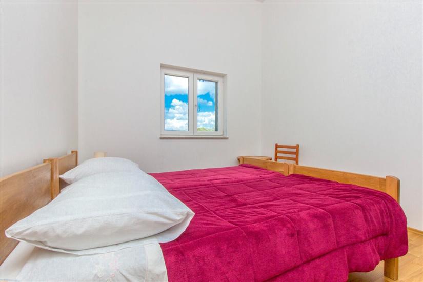 House K1, for 8 persons