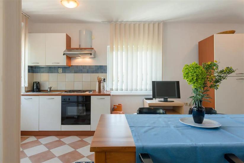Apartment A1, for 3 persons